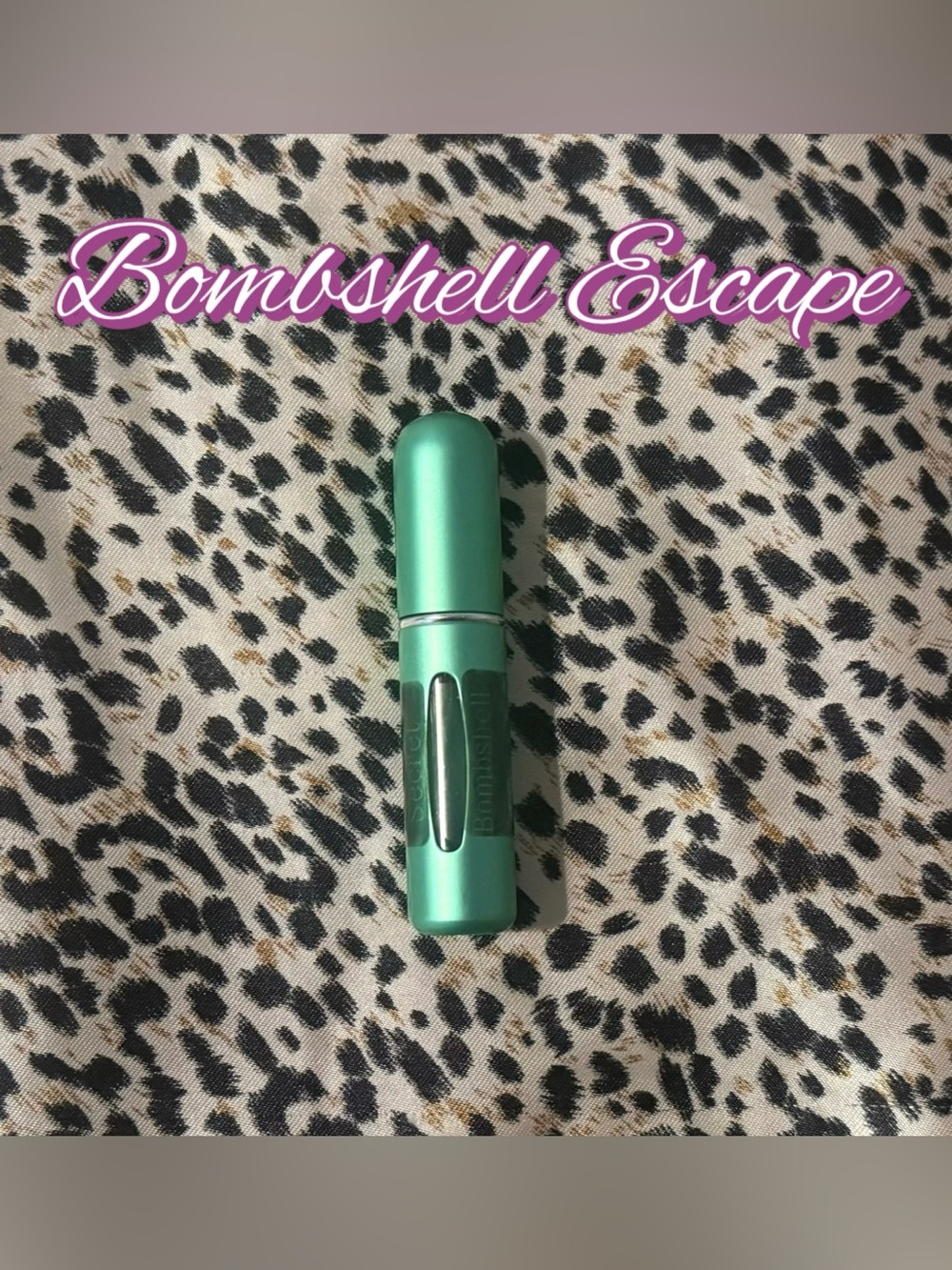 ✨Victoria’s Secret Bomshell Escape Travel Size Perfume✨